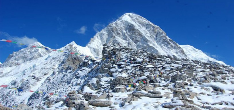 आरोही धमाधम गन्तव्यतर्फ