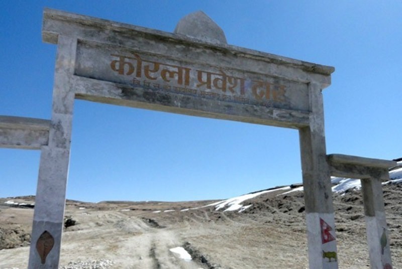 नेपाल र तिब्बतको सीमा कोरला नाकामा व्यापार मेला