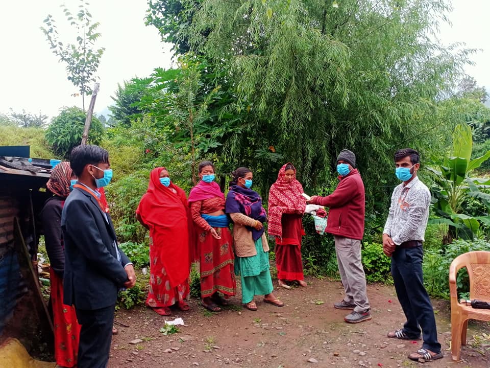 मिर्मिरे लघुवित्तद्धारा रु ३ लाखको कर्जा मिनाहा र नगद सहयोग