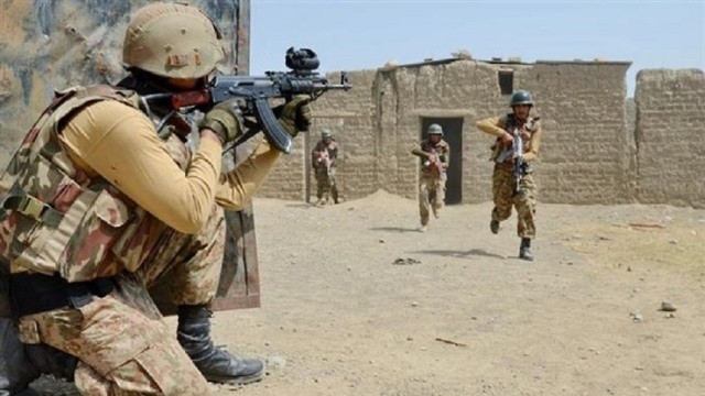 अफगानिस्तानमा ३३ लडाकू मारिए