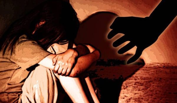 सिरहामा किशोरी र युवतीमाथि सामूहिक बलात्कार