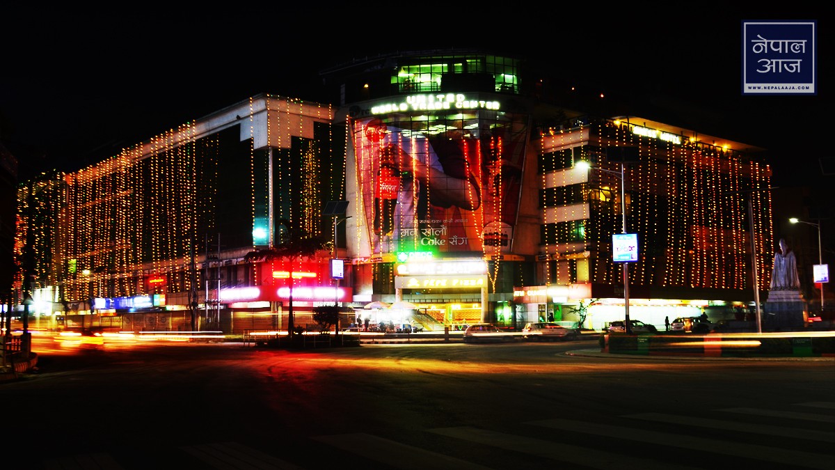 तिहारको रमझममा झिलिमिली बत्तीमा सजिएको राजधानी (फोटो फिचर)