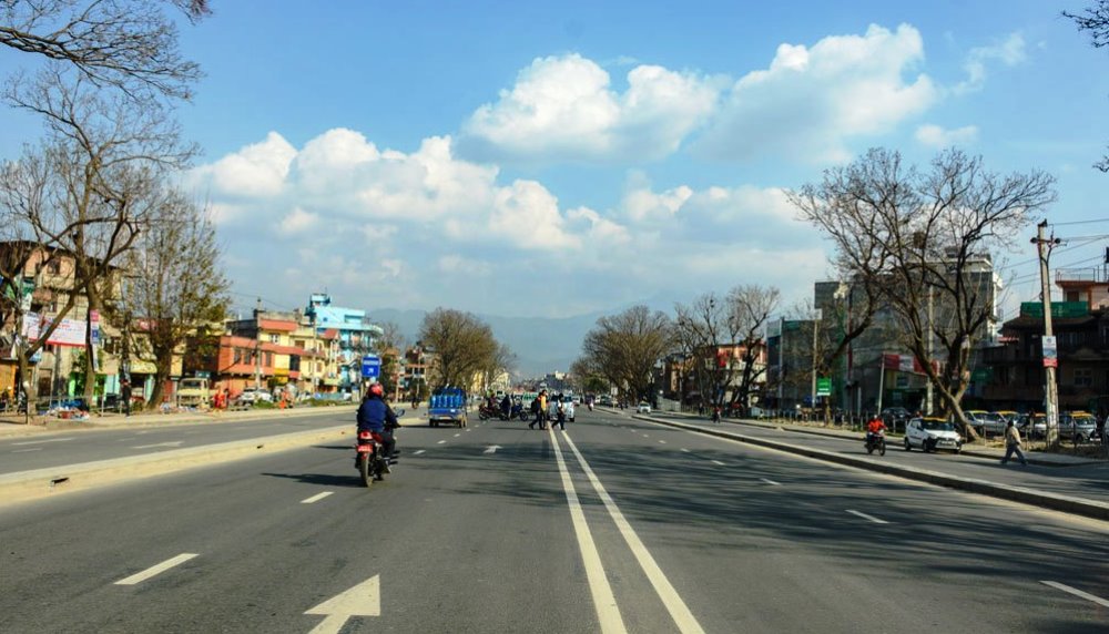 नयाँ मानिसलाई प्रवेश निषेध, गाउँगाउँका नाकाबन्द, आवतजावतमा रोक