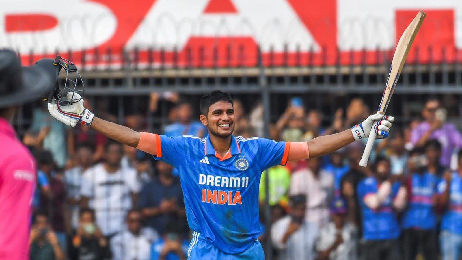 भारतीय क्रिकेटर शुभमन गिललाई डेंगी, के होला विश्वकप ?