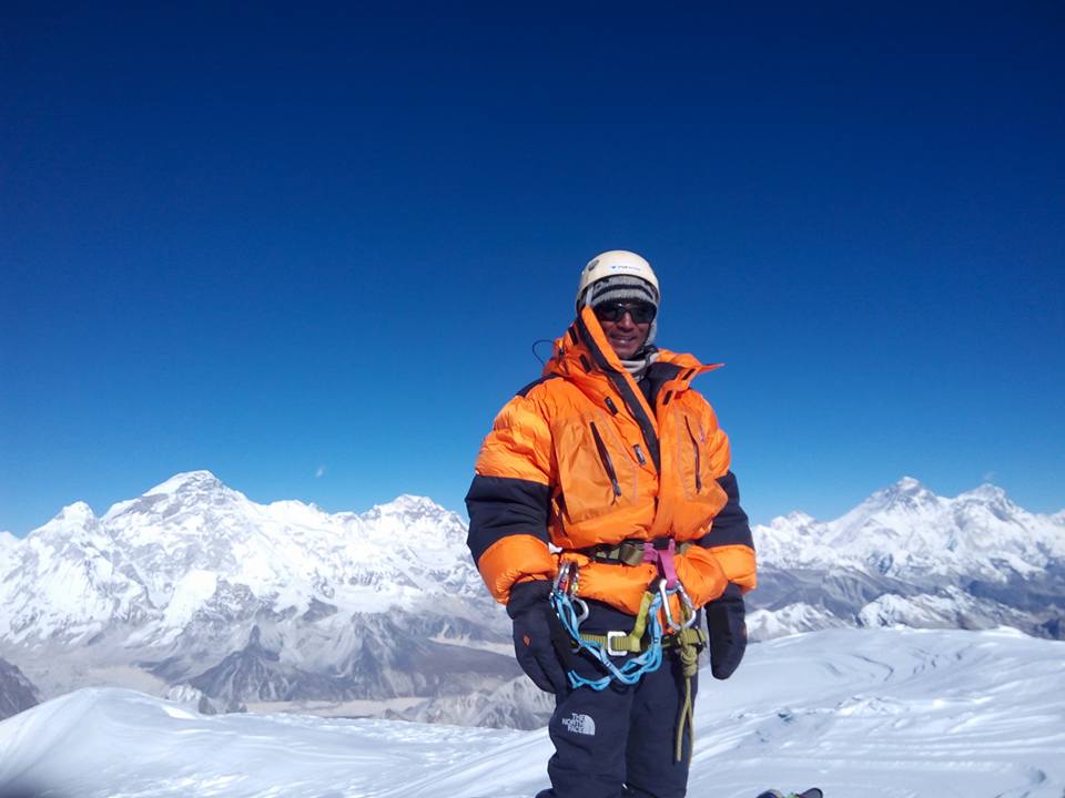 २६ वर्षदेखि एचआइभी तर चढे सगरमाथा, बन्यो नयाँ विश्व कीर्तिमान