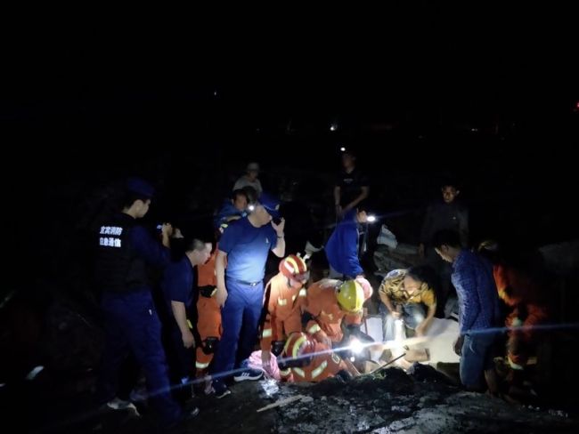 भूकम्पका कारण मृत्यु हुनेको संख्या १३ पुग्यो