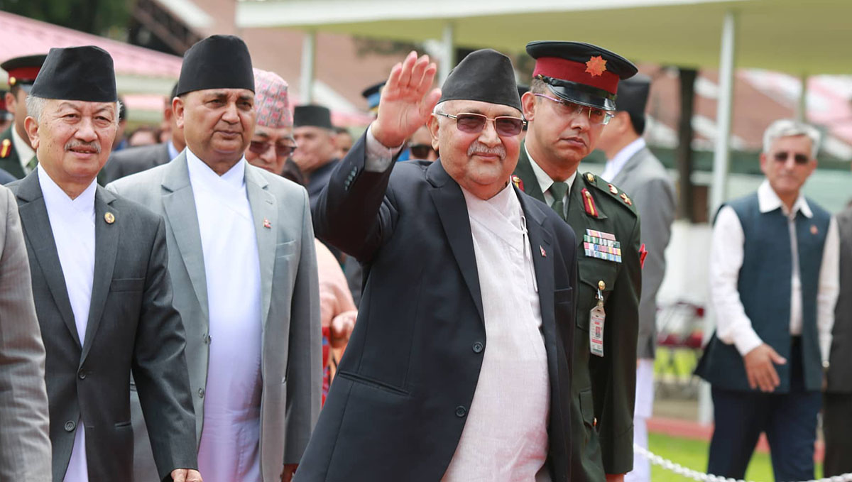 प्रधानमन्त्री ओली स्वदेश फिर्ता