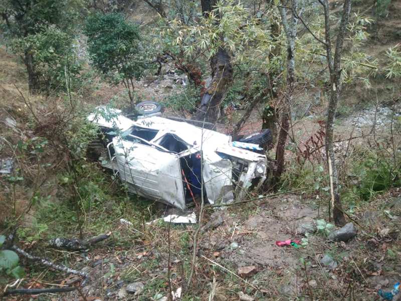 बैतडीमा जिप दुर्घटनाः चालकको मृत्यु, ६ जना घाइते