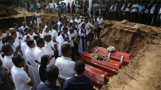 श्रीलंका श्रृंखलाबद्ध बम विस्फोट : मृतकको संख्या ३१० पुग्यो, आजबाट सामूहिक अन्त्यष्टि