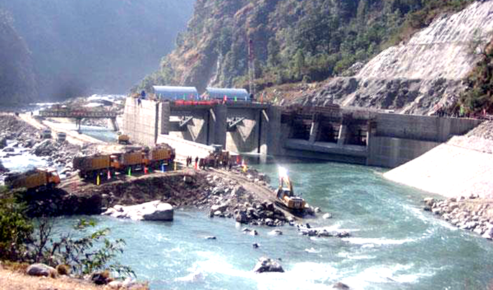 मजदुर र कर्मचारीको आन्दोलनले ११ दिनदेखि तल्लो मोदी जलविद्युत् आयोजना ठप्प