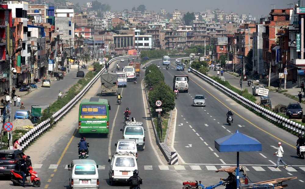 काठमाडौंबाट साना सवारी हटाइने