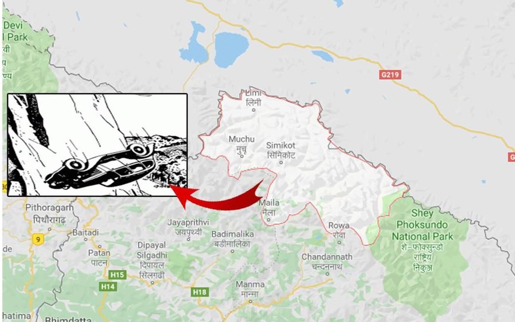 कर्णालीमा डुबेको जीप र यात्रुको खोजी गर्न गोताखोर टोली हुम्लामा