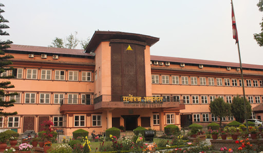 अति आवश्यक परेमात्रै इजलास बस्ने